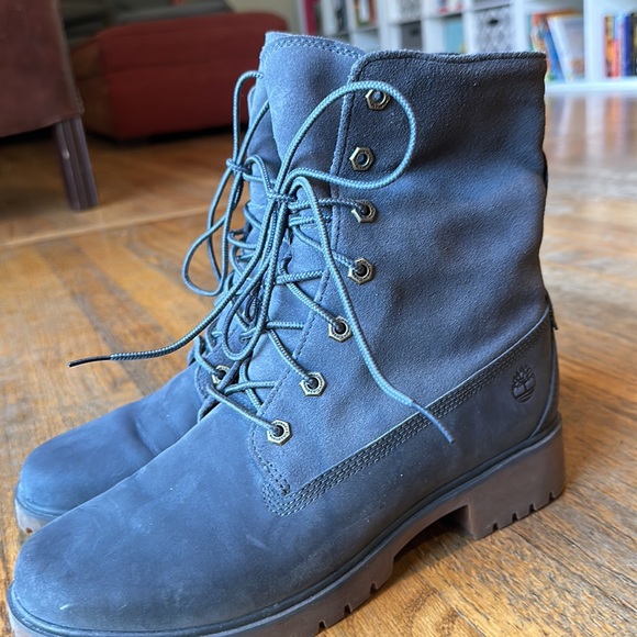 Timberland Waterproof Insulated Casual Boots - Picture 1 of 7
